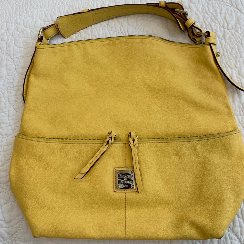 Dooney & Bourke Dillen Leather Handbag